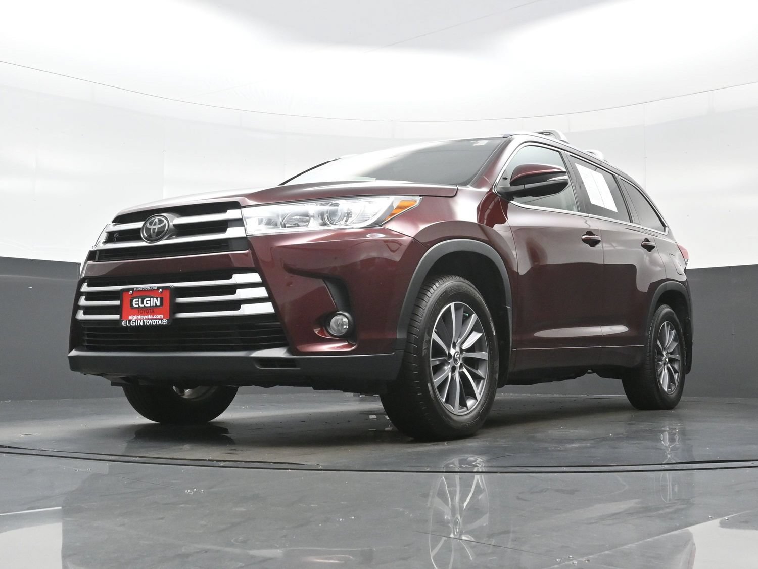 Used 2018 Toyota Highlander XLE AWD/4WD image 31