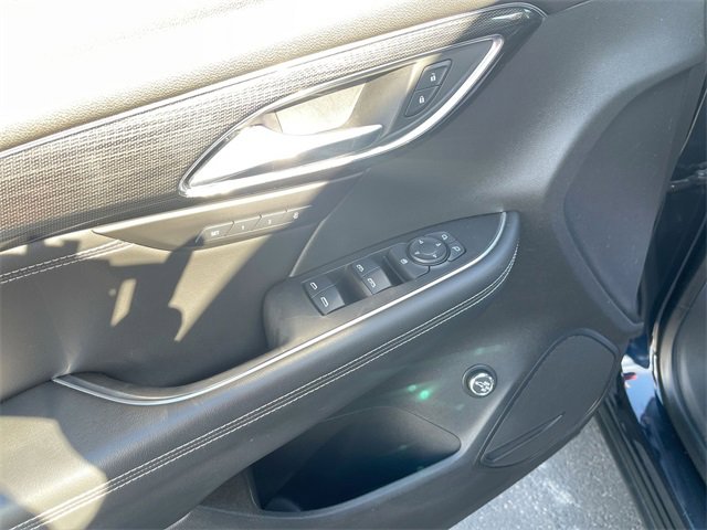 Used 2021 Buick Envision Essence image 22