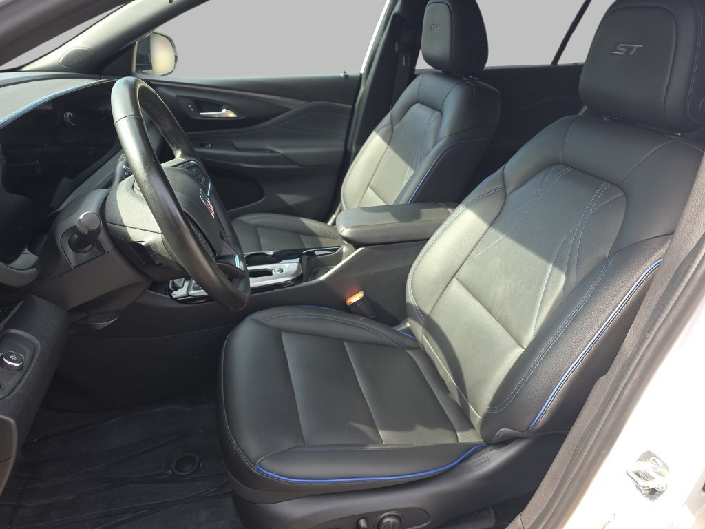Certified 2024 Buick Envista Sport Touring w/ Convenience I Package FWD image 15