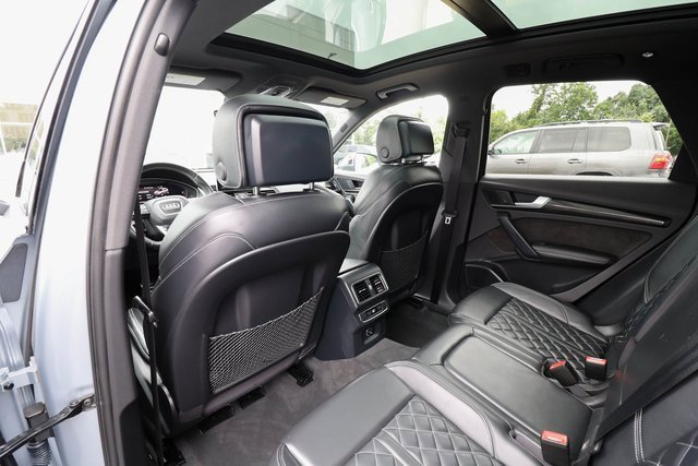 Used 2018 Audi SQ5 Prestige w/ Prestige Package image 38