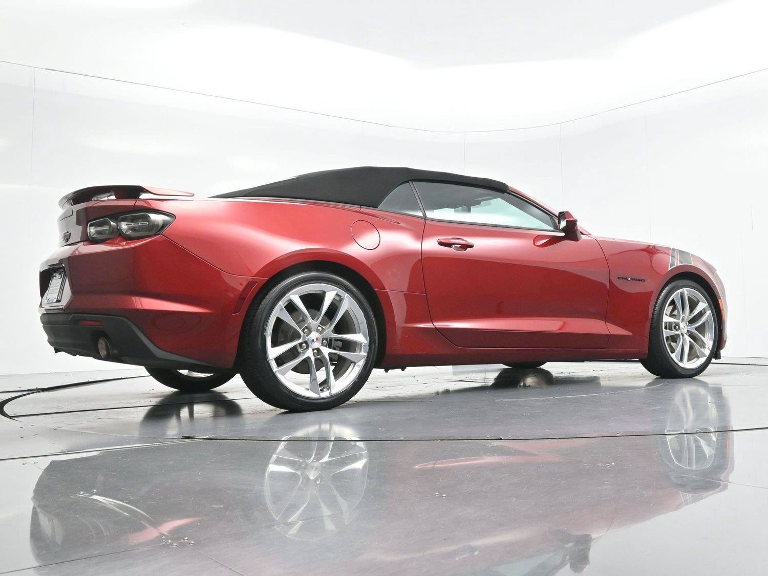 Used 2021 Chevrolet Camaro LT w/ Wild Cherry Design Package 1 RWD image 50