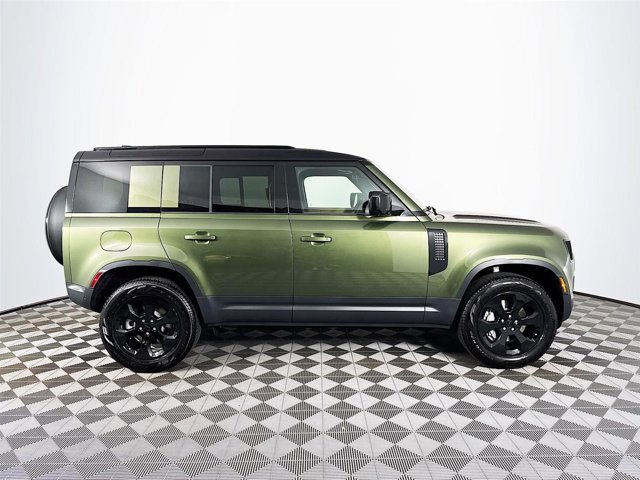 New 2026 Land Rover Defender 110 S image 4