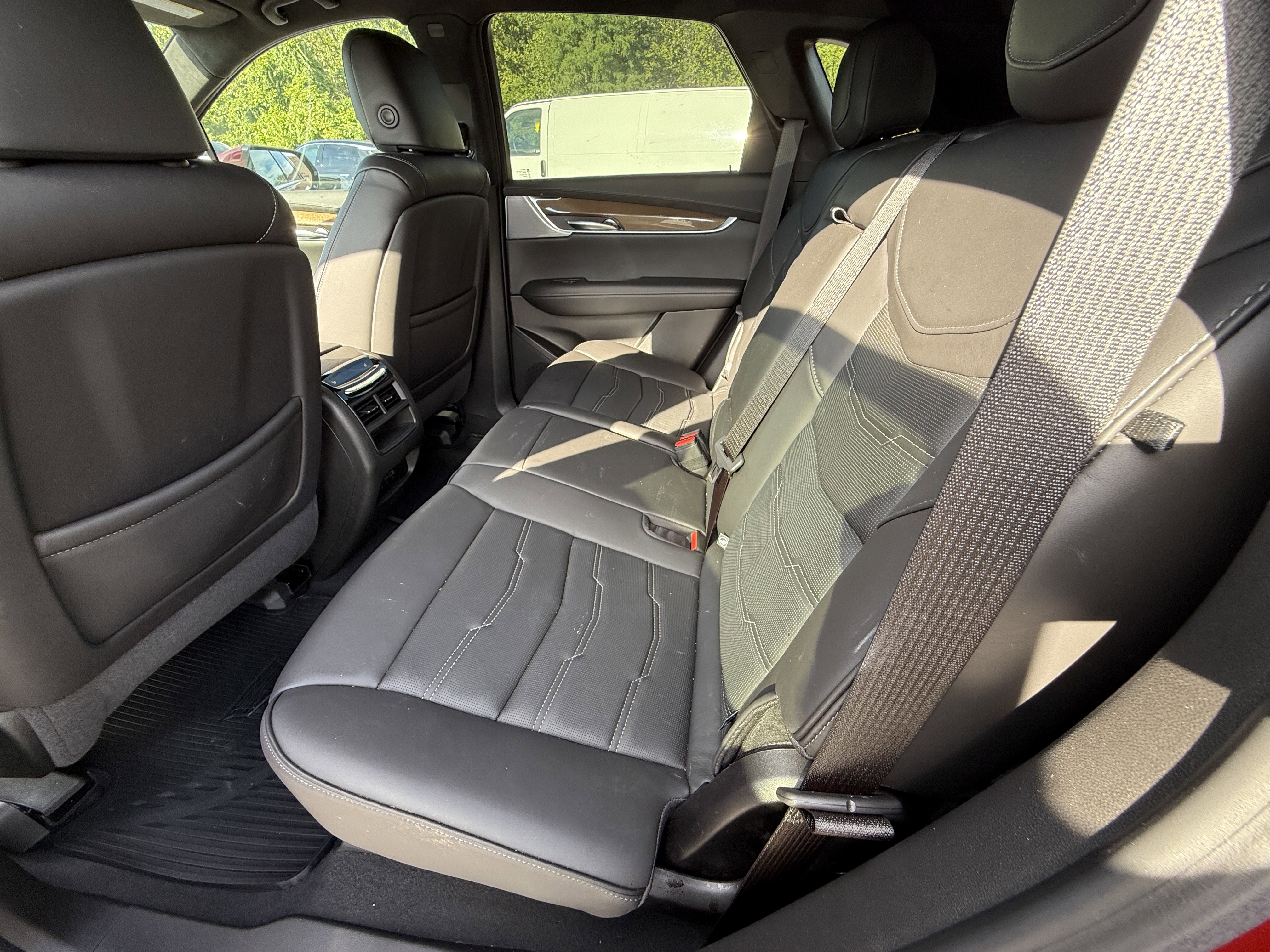 Used 2024 Cadillac XT5 Premium Luxury w/ Platinum Package image 6
