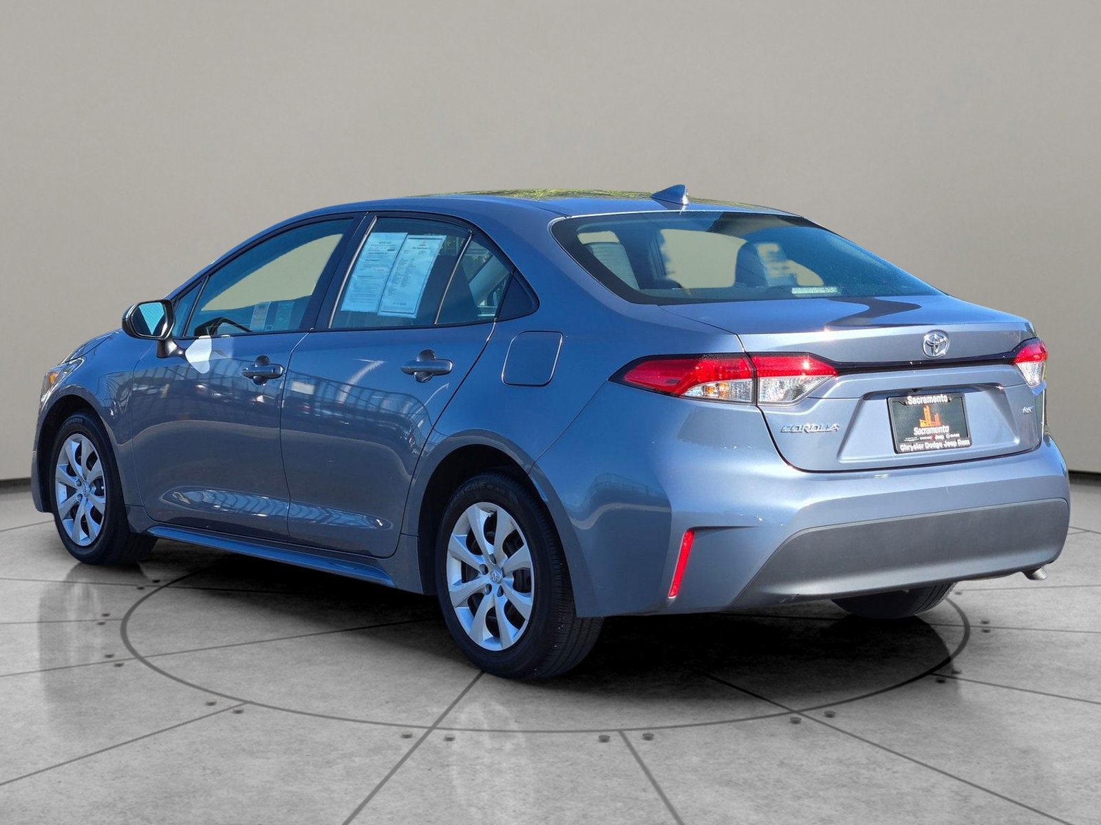 Used 2024 Toyota Corolla LE image 8