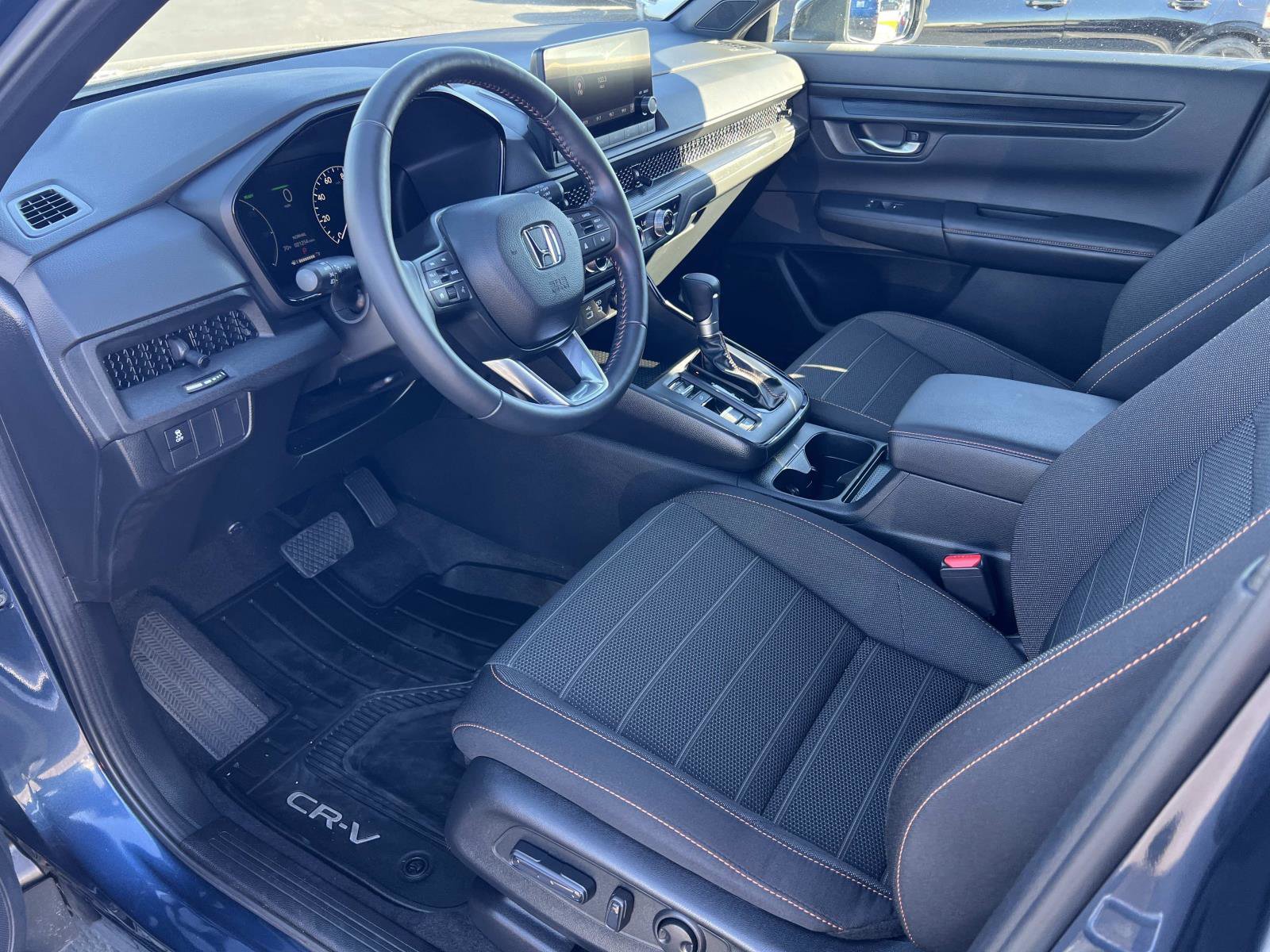 Certified 2025 Honda CR-V Sport image 5