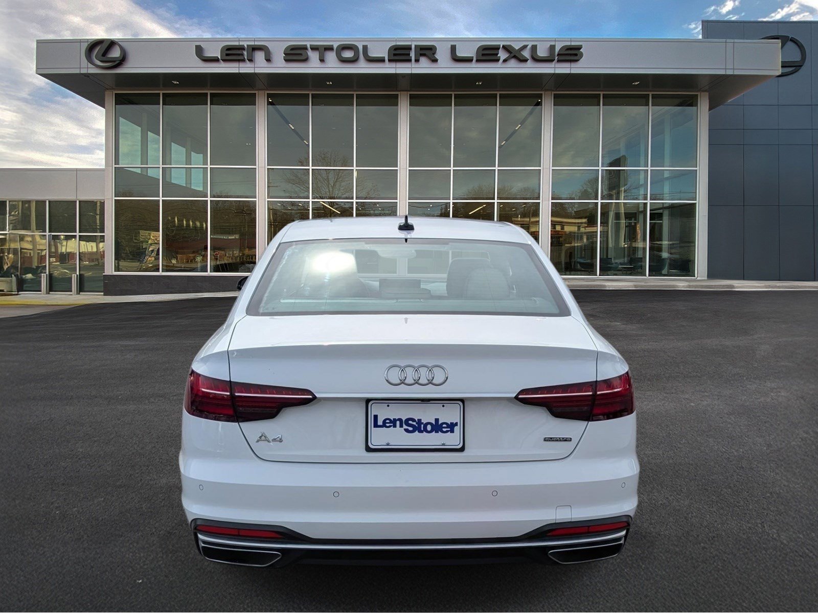 Used 2024 Audi A4 2.0T Premium Plus image 4