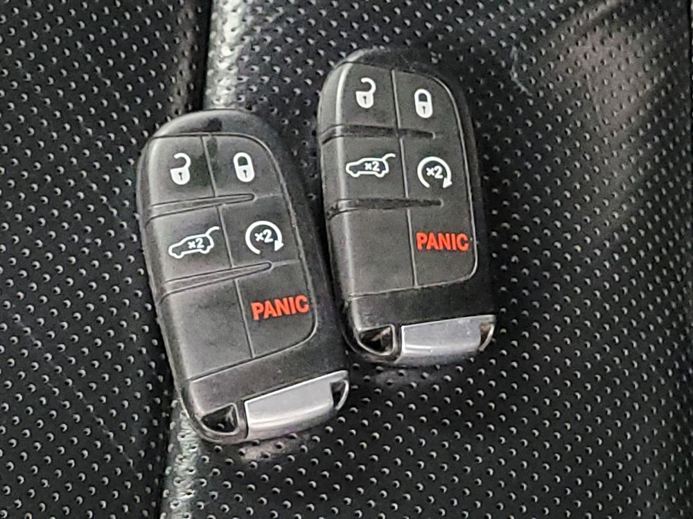 Used 2018 Jeep Grand Cherokee High Altitude AWD/4WD image 32