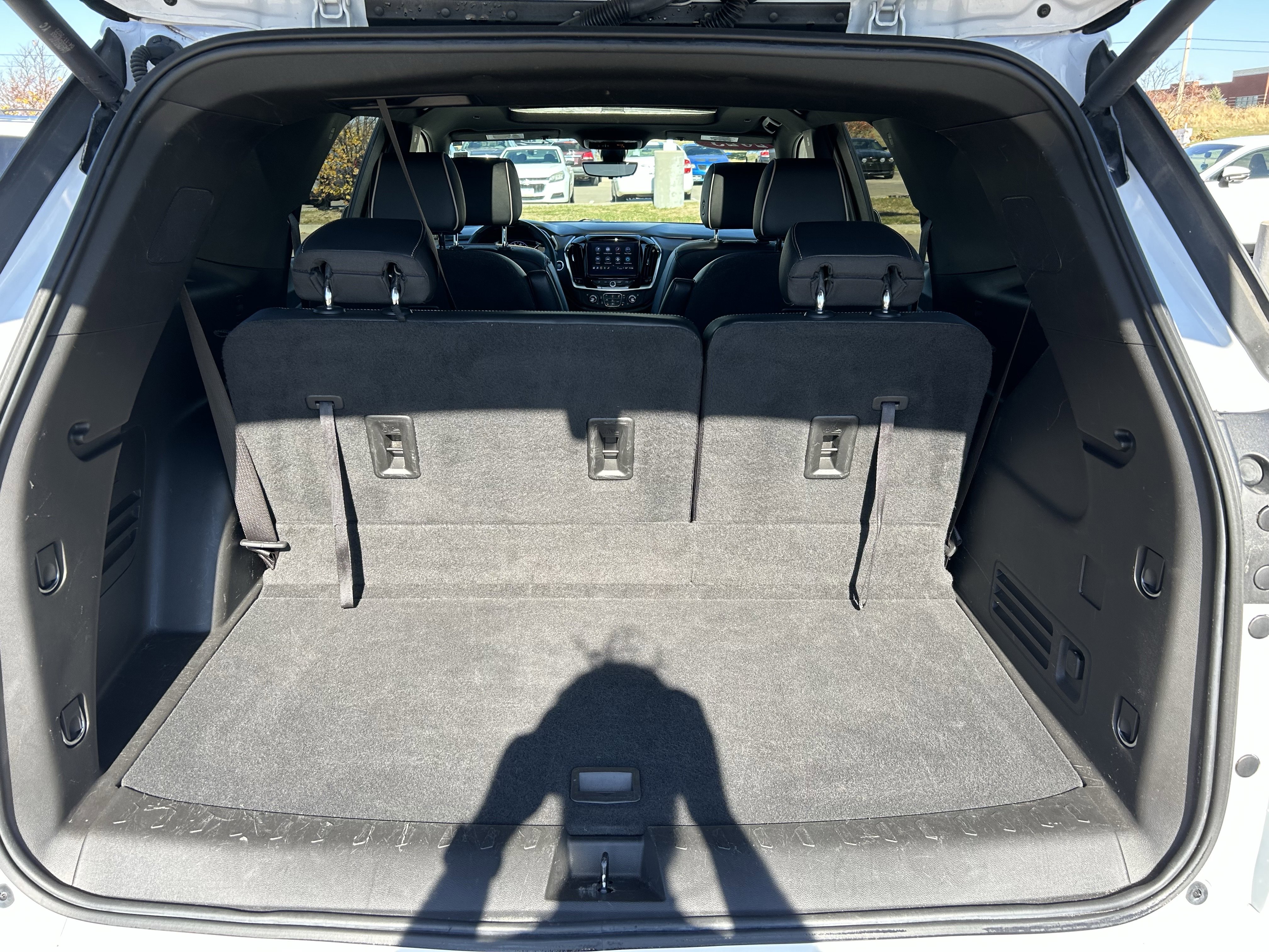 Used 2023 Chevrolet Traverse Premier image 23