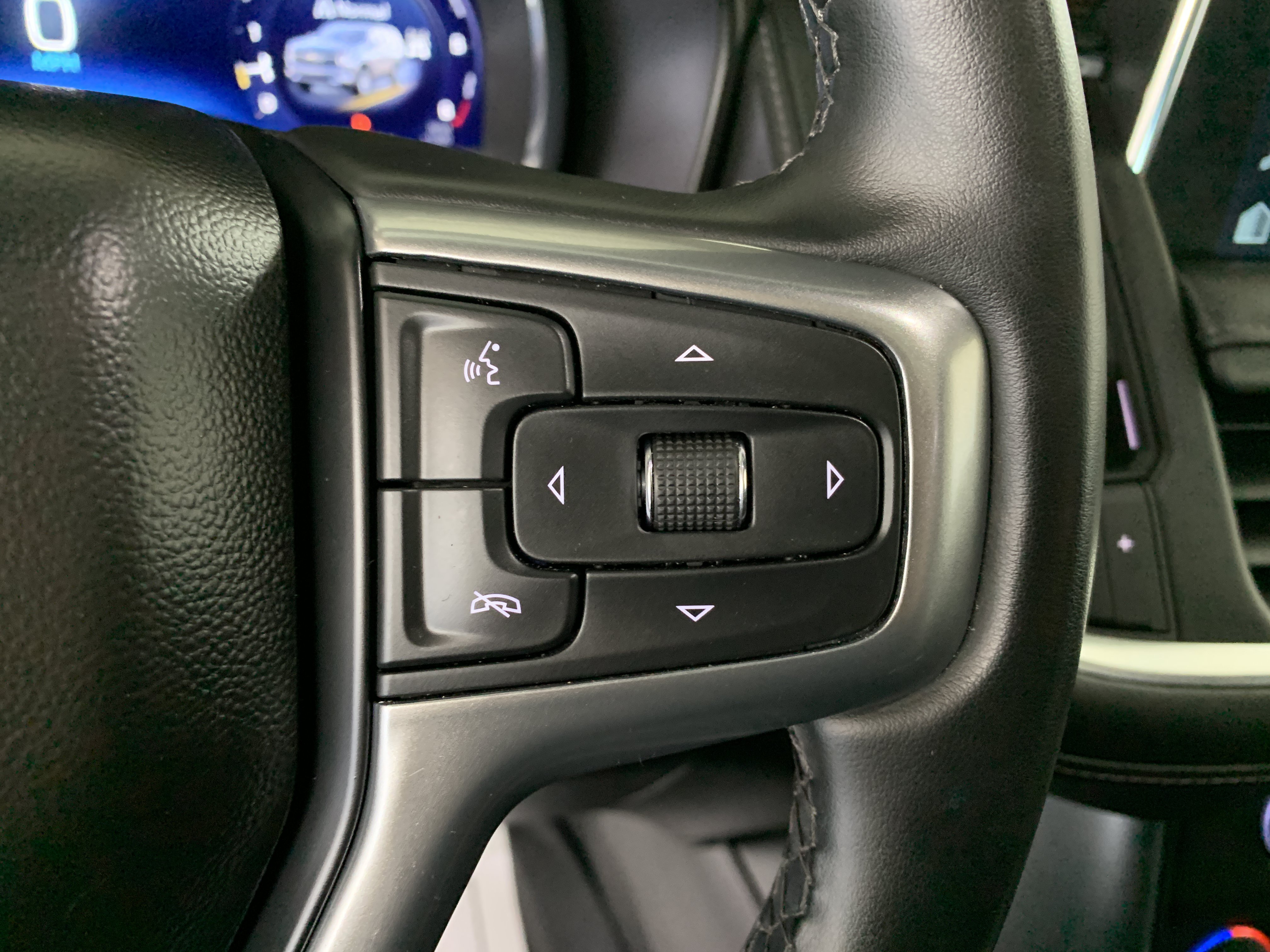 Used 2023 Chevrolet Tahoe Z71 AWD/4WD image 22