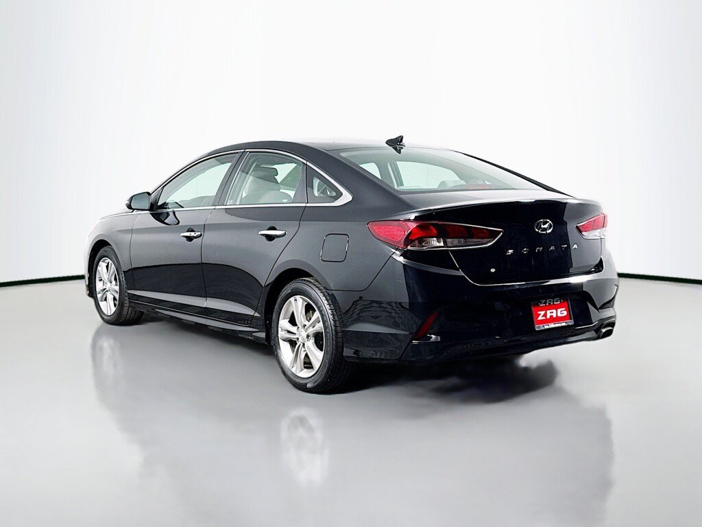 Used 2019 Hyundai Sonata SEL FWD image 3