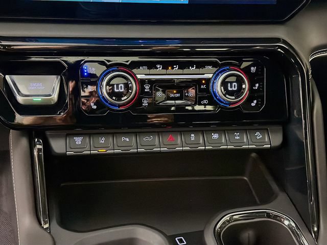 Used 2025 GMC Sierra 2500 AT4X AWD/4WD image 19