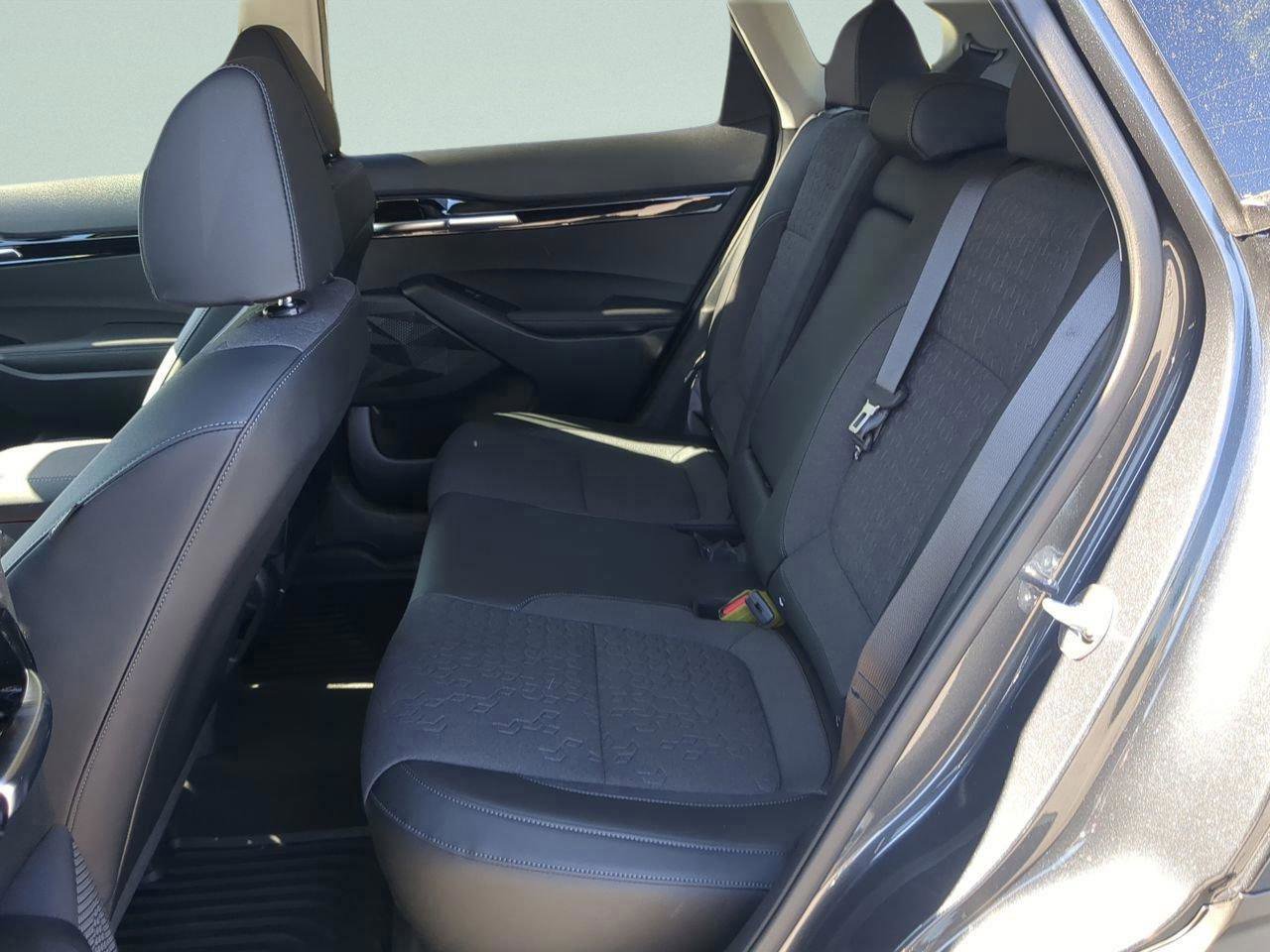 New 2026 Kia Seltos S FWD image 9