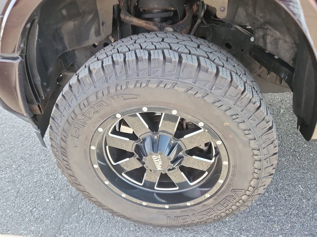 Used 2018 Ford F150 XLT w/ Equipment Group 302A Luxury image 18