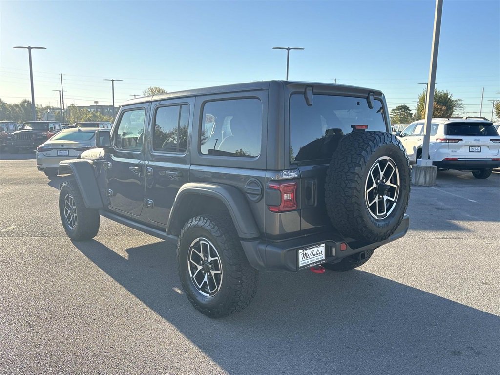 Used 2024 Jeep Wrangler Unlimited Rubicon image 7
