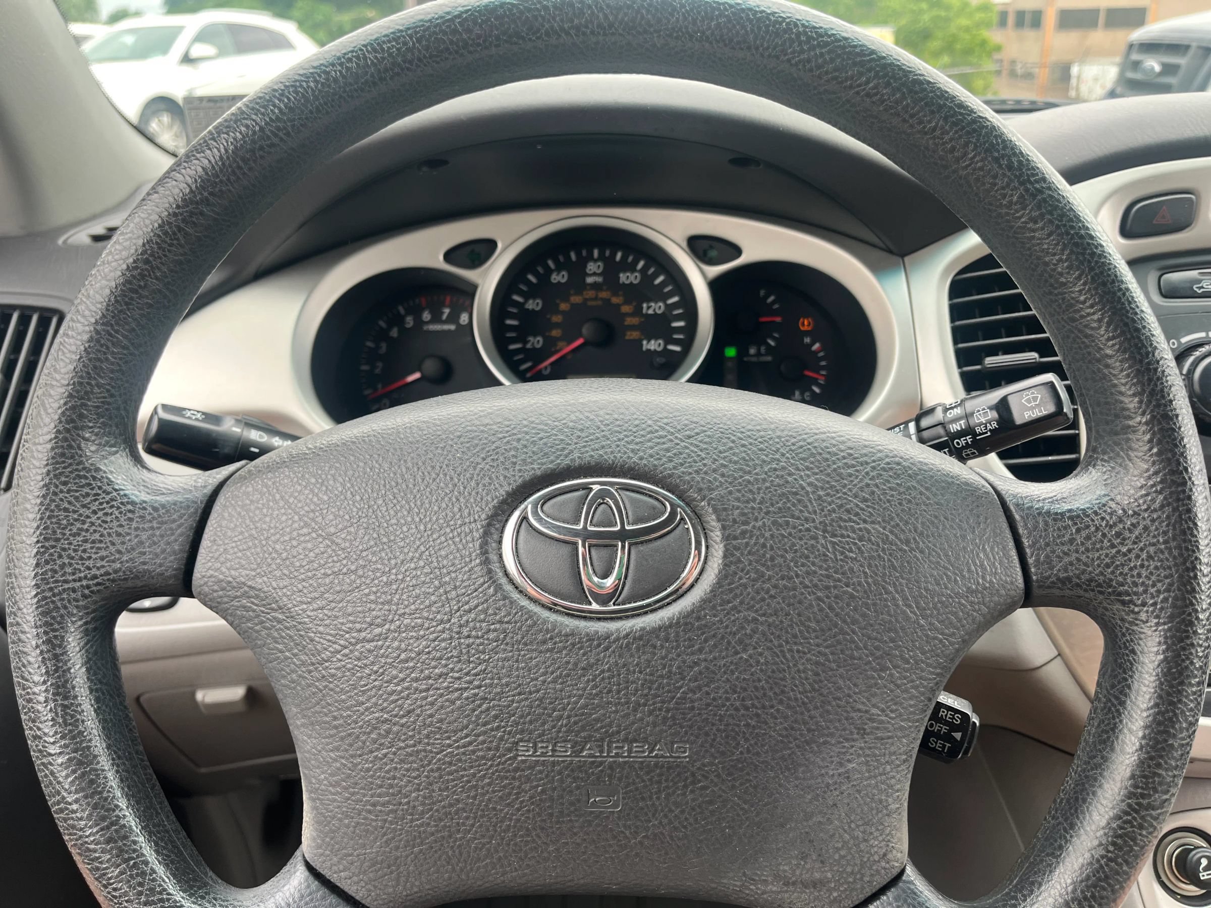 Used 2004 Toyota Highlander 4WD V6 image 16