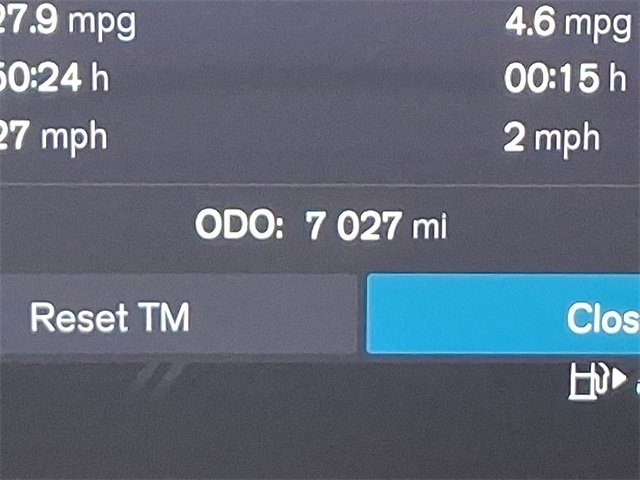 Used 2025 Volvo XC60 B5 Plus w/ Protection Package Premier image 21