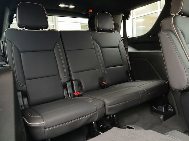 Certified 2022 GMC Yukon SLT w/ SLT Luxury Package image 18