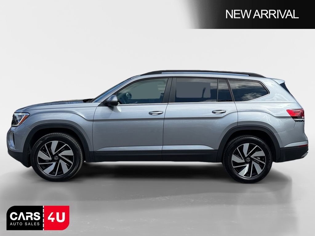 Used 2025 Volkswagen Atlas SE image 4