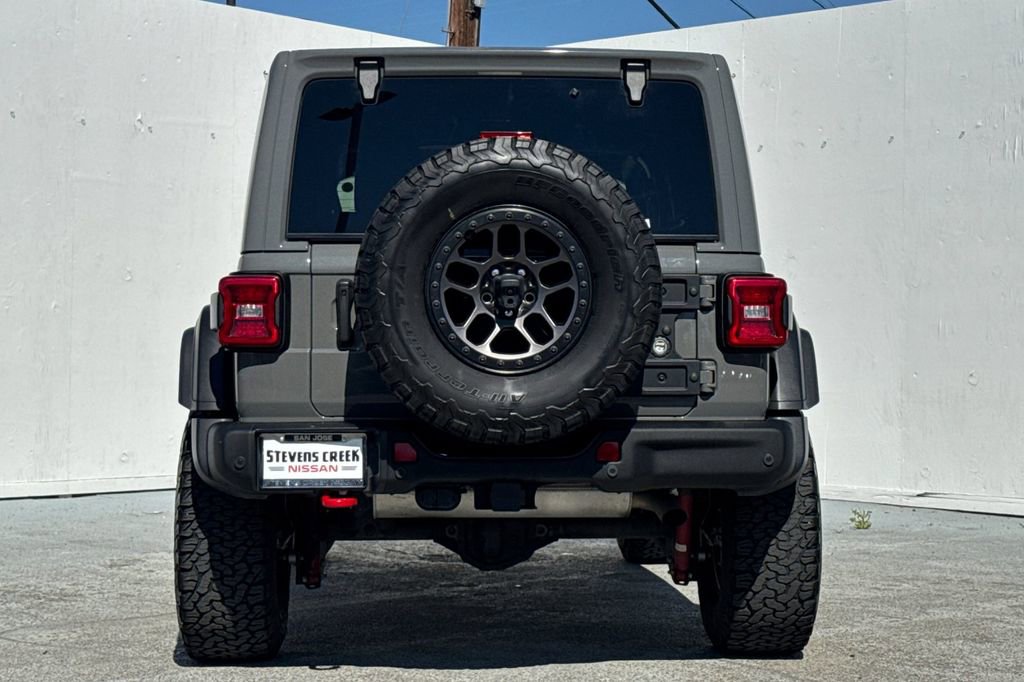 Used 2022 Jeep Wrangler Unlimited Rubicon w/ Xtreme Recon 35" Tire Package image 4