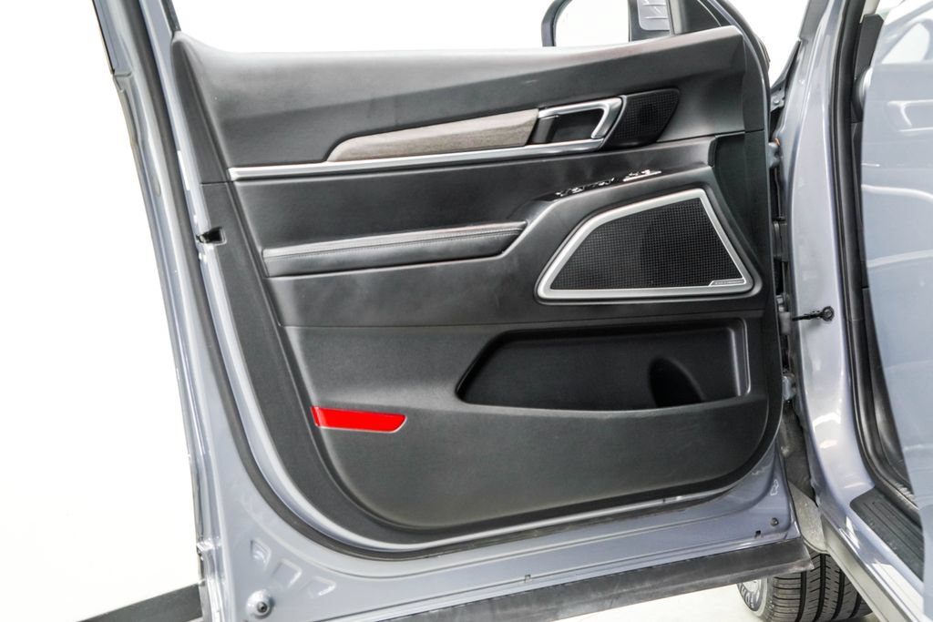 Used 2022 Kia Telluride EX w/ EX Premium Package FWD image 45