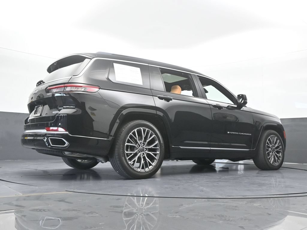 Used 2023 Jeep Grand Cherokee L Summit AWD/4WD image 71