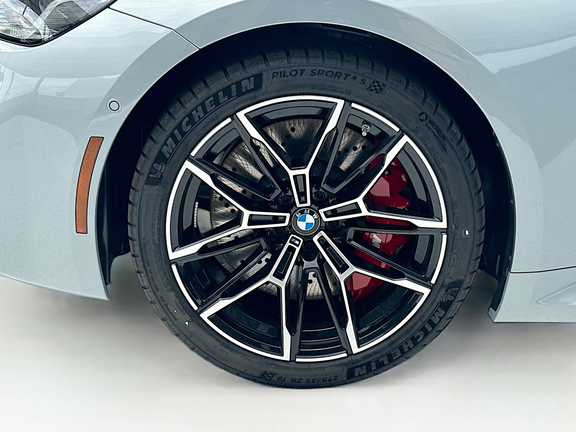 New 2026 BMW M2 w/ Lighting Package RWD image 25