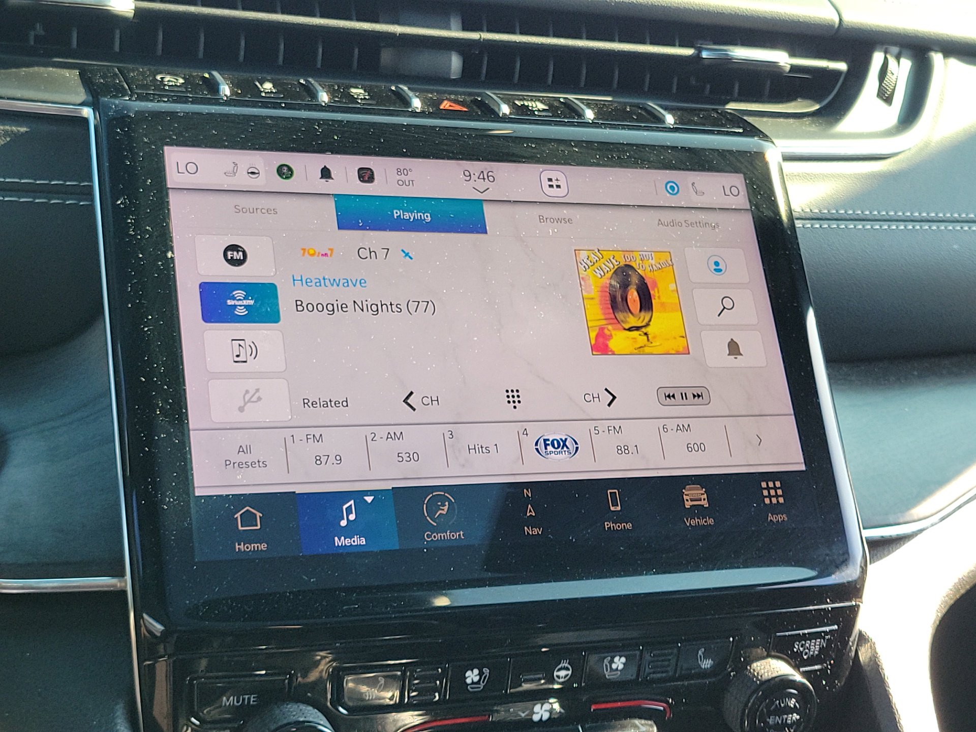 Used 2024 Jeep Grand Cherokee L Overland w/ Advanced Protech Group III image 23