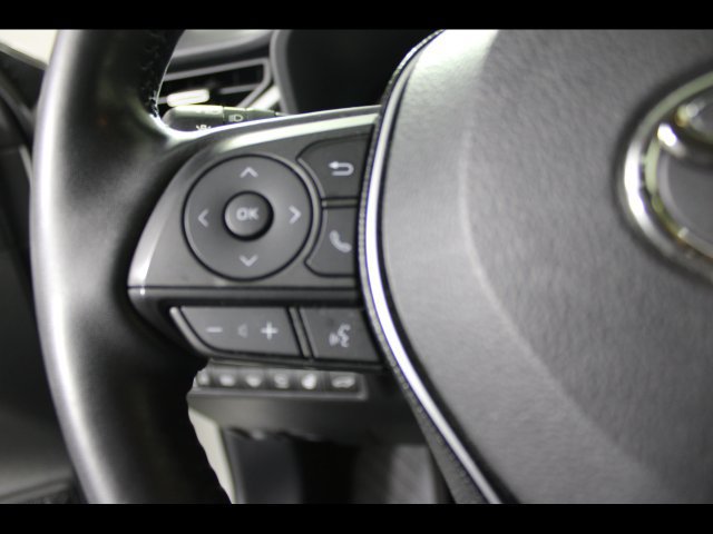 Used 2020 Toyota RAV4 Limited AWD/4WD image 22