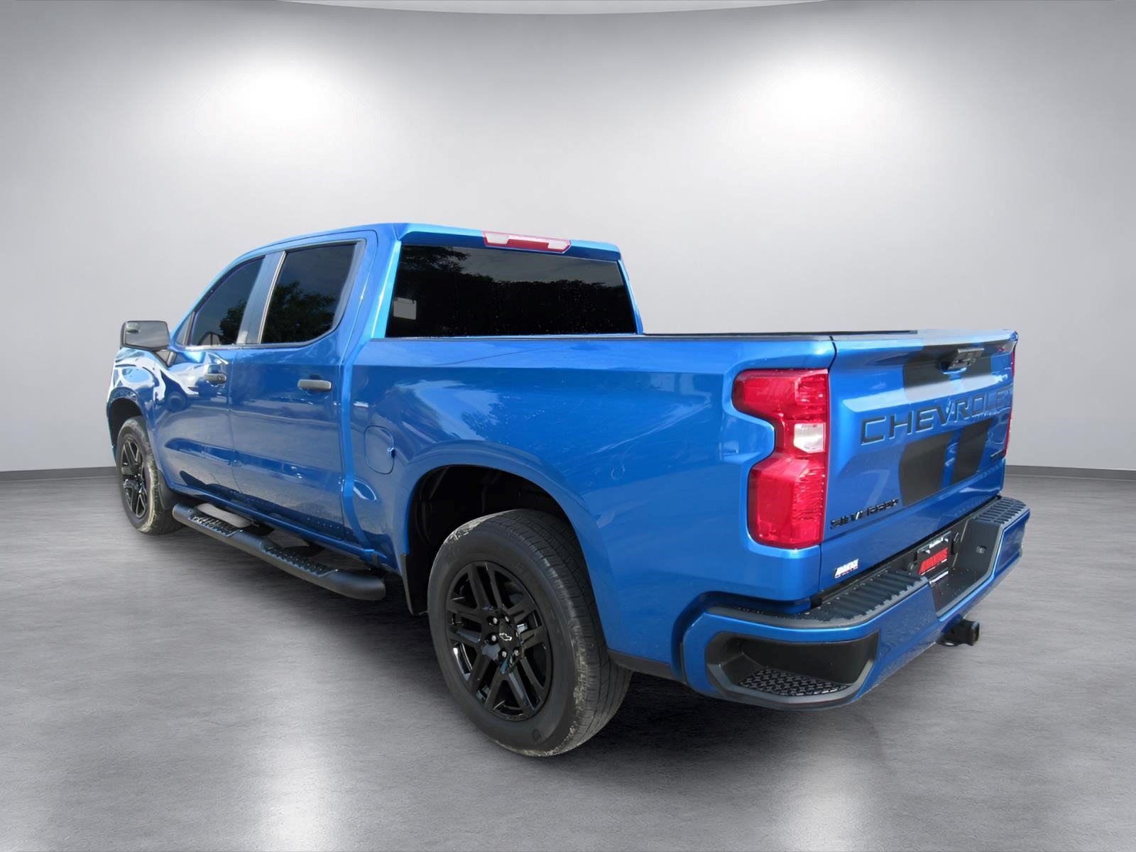 Used 2024 Chevrolet Silverado 1500 Custom w/ Rally Edition RWD image 5
