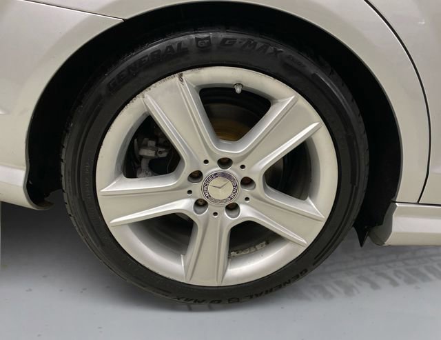 Used 2011 Mercedes-Benz C 300 4MATIC Sedan image 17