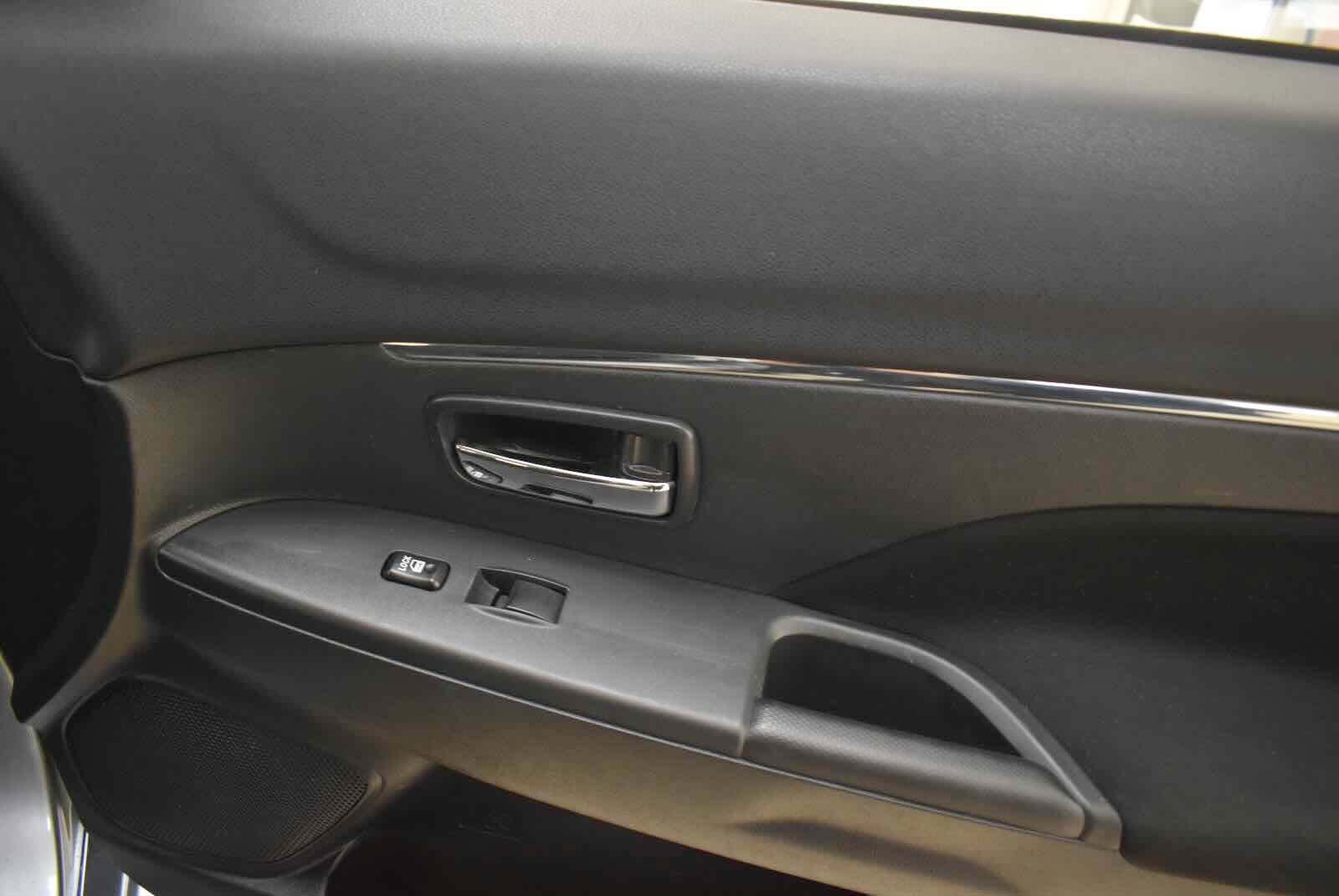 Used 2024 Mitsubishi Outlander Sport LE AWD/4WD image 43