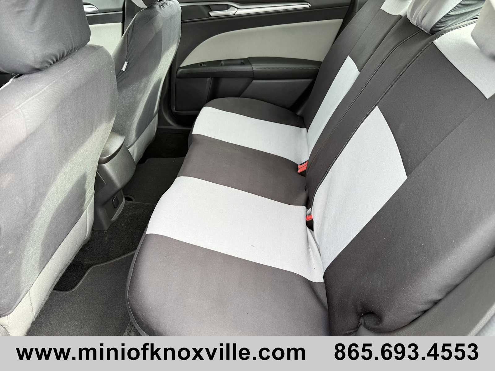 Used 2015 Ford Fusion S image 29