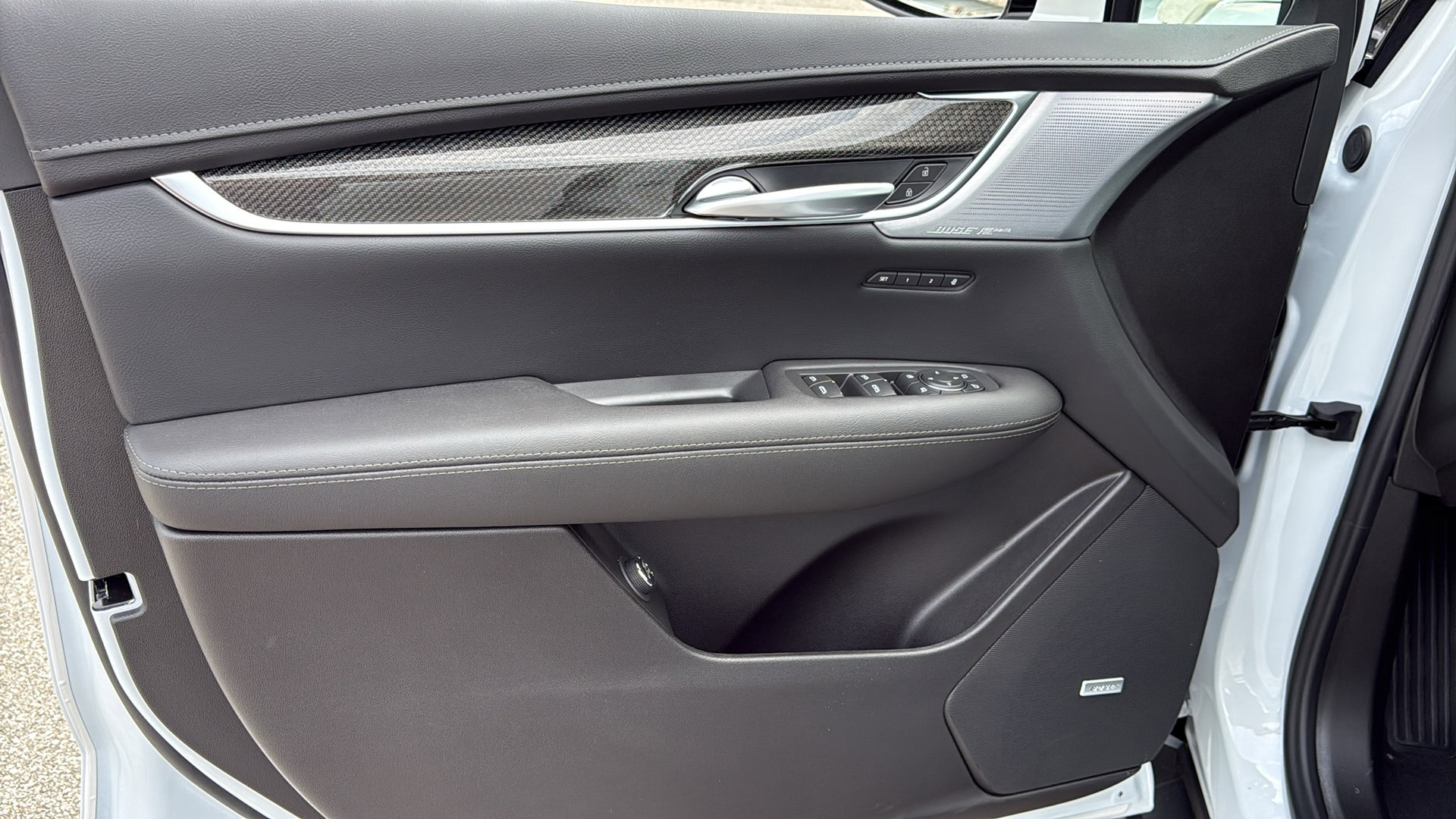 New 2026 Cadillac XT5 Sportv image 10