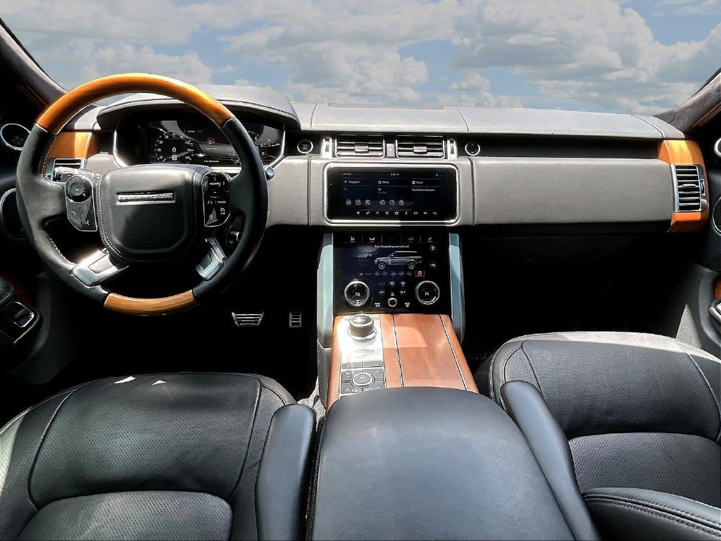 Used 2021 Land Rover Range Rover P525 Westminster Edition LWB AWD/4WD image 7