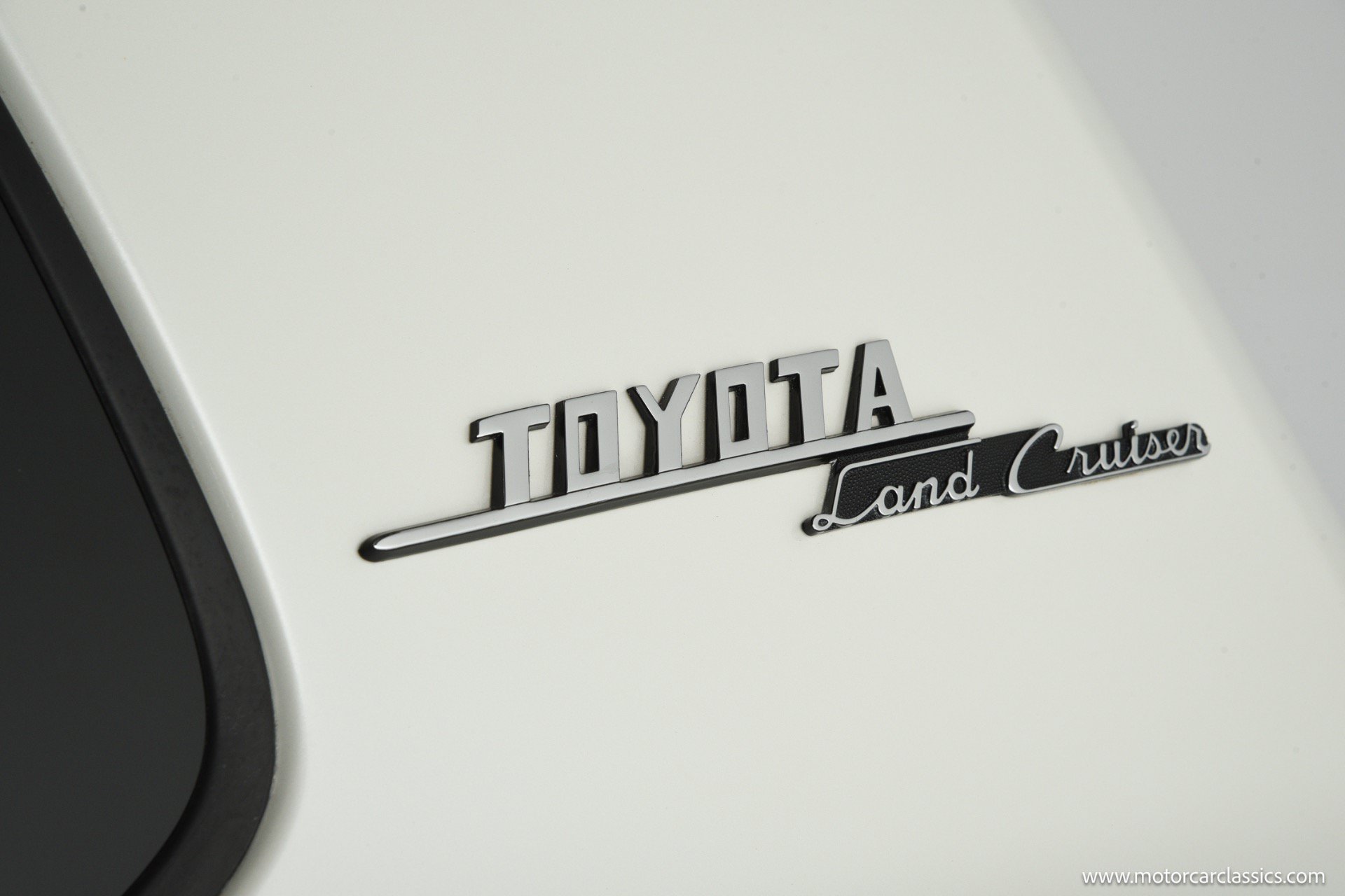 Used 2021 Toyota Land Cruiser Heritage Edition AWD/4WD image 17