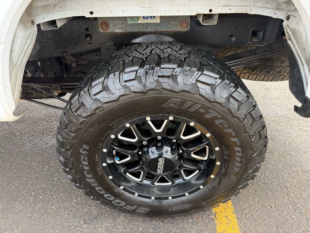 Used 2017 Ford F250 XL w/ Power Equipment Group AWD/4WD image 12