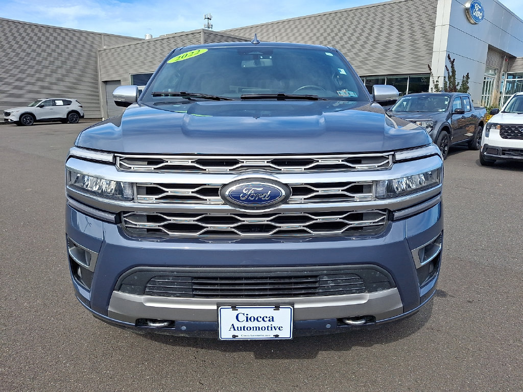 Used 2022 Ford Expedition Platinum AWD/4WD image 5