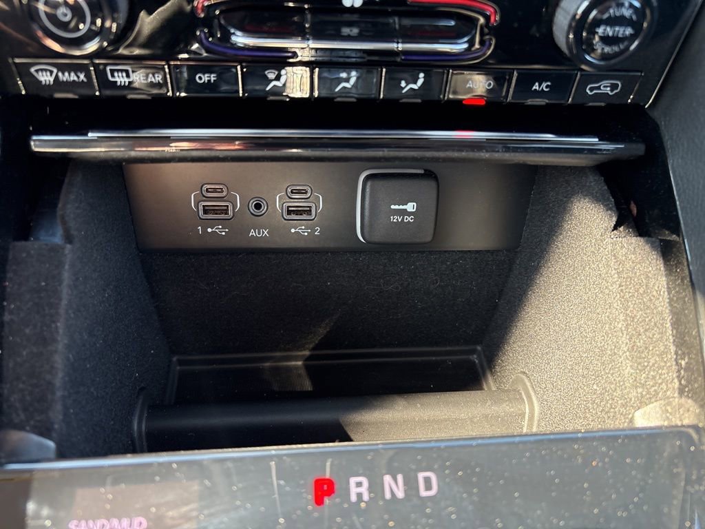 Used 2021 Jeep Grand Cherokee L Limited image 45