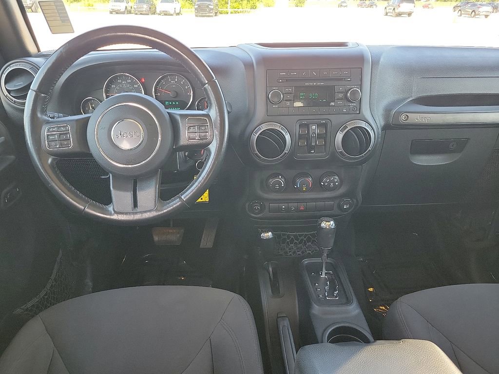 Used 2017 Jeep Wrangler Unlimited Sport image 10