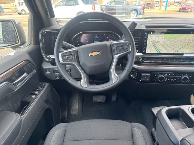 Certified 2026 Chevrolet Silverado 1500 LT image 2