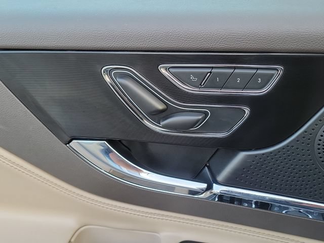 Certified 2024 Lincoln Corsair FWD image 14
