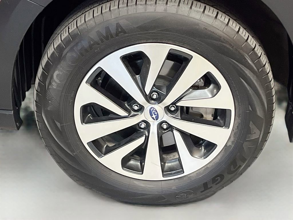 Used 2024 Subaru Outback Premium AWD/4WD image 30