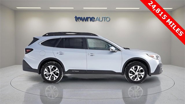 Used 2021 Subaru Outback Limited image 7