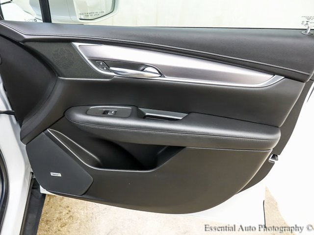 Used 2019 Cadillac XT5 Luxury image 24