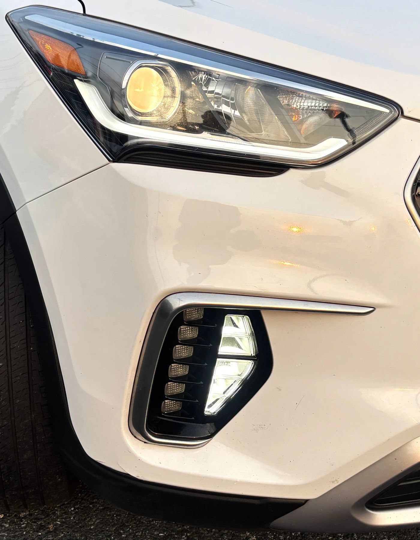 Used 2019 Hyundai Santa Fe XL AWD/4WD image 7