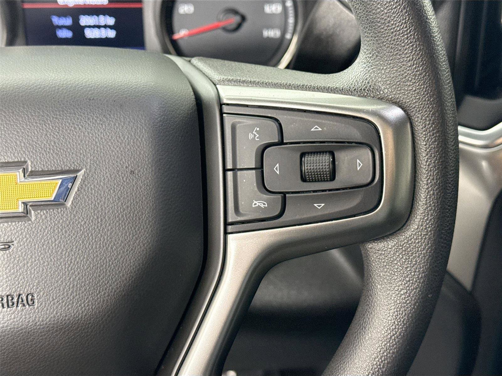 Used 2020 Chevrolet Silverado 1500 LT w/ Trailering Package image 18