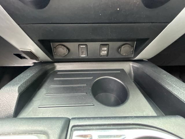 Used 2019 Toyota Tundra Platinum AWD/4WD image 79