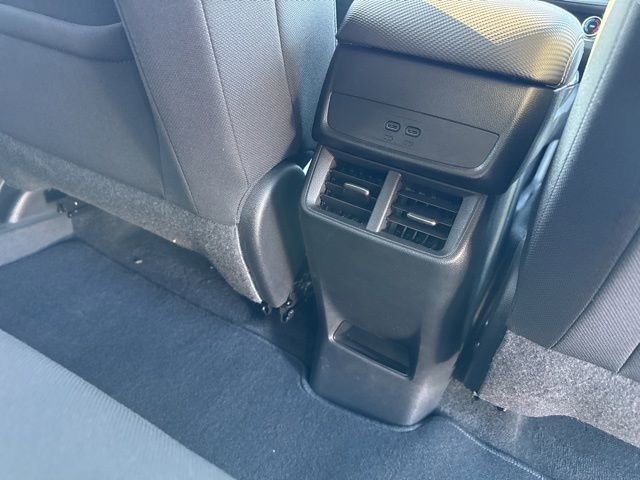 Used 2025 Chevrolet Equinox LT w/ Safety and Technology Package image 15