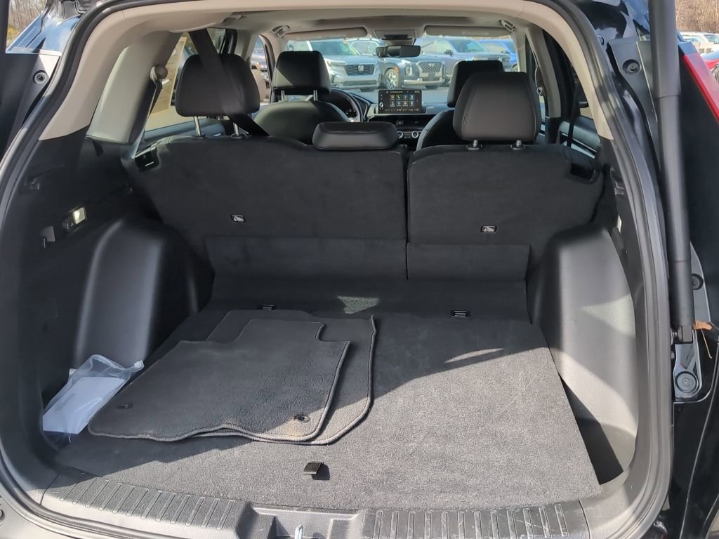 Used 2025 Honda CR-V EX-L image 11