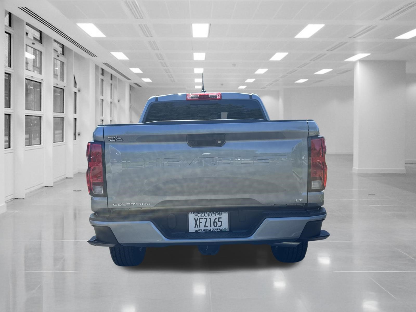 Used 2024 Chevrolet Colorado LT w/ LT Convenience Package RWD image 6